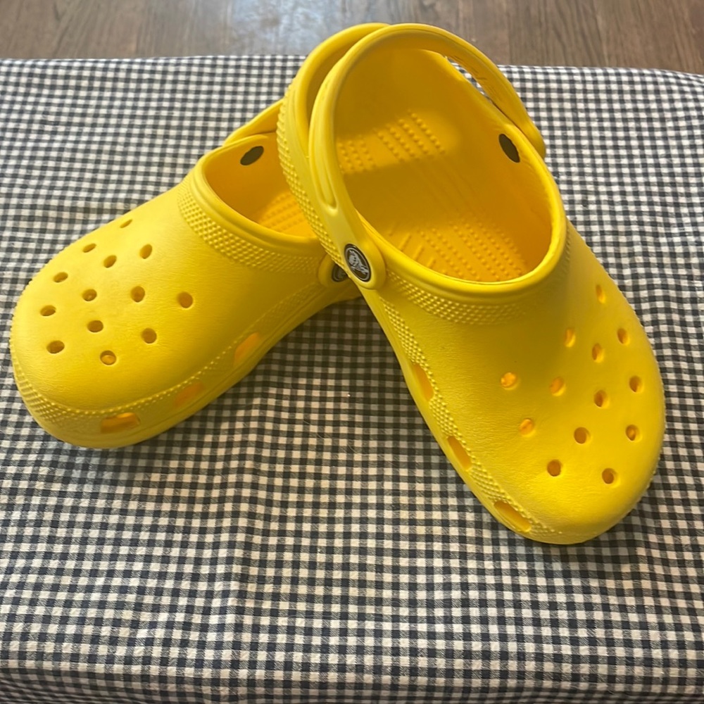 Yellow Crocs Kids Size 1